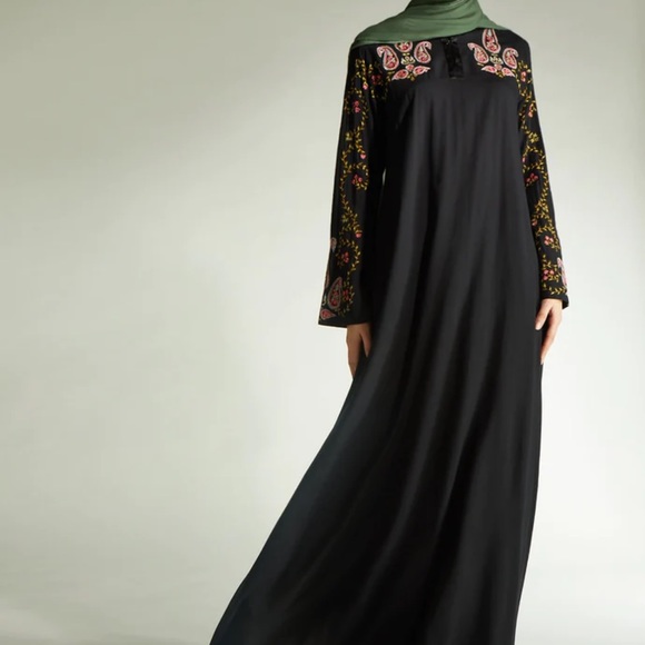 Black with pink and green ABAYA NEW with no tag - Picture 6 of 7